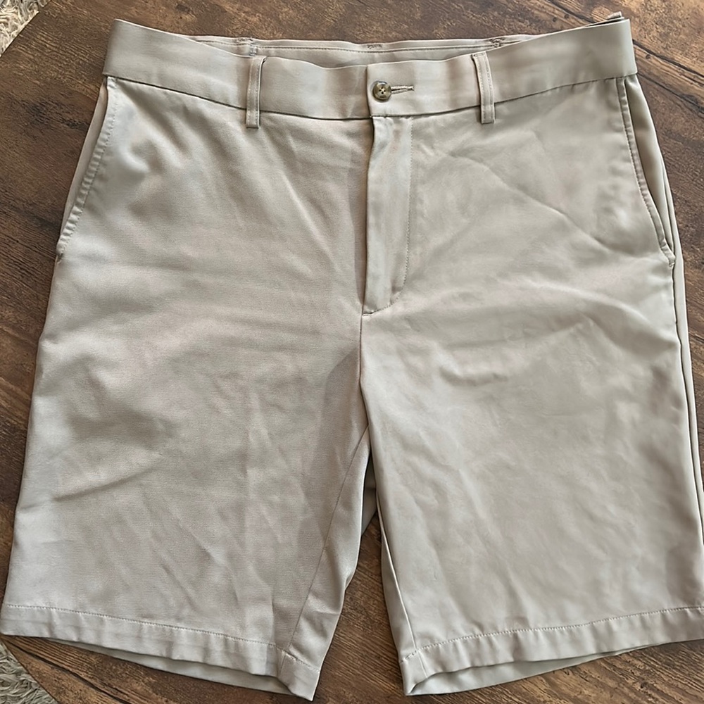 Men’s GrandSlam performance shorts. Perfect for golf!